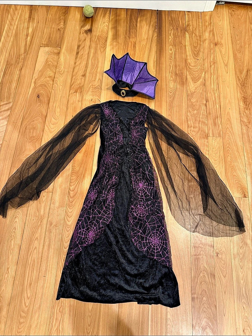 EraSpooky Halloween Costume Dress with Bat Collar kids medium